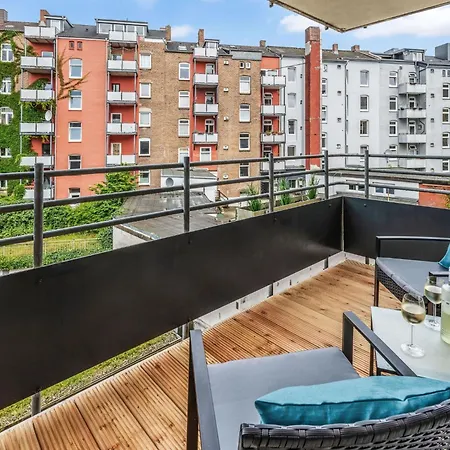 In Suedfriedhof Mit Grossem Balkon By Interhome